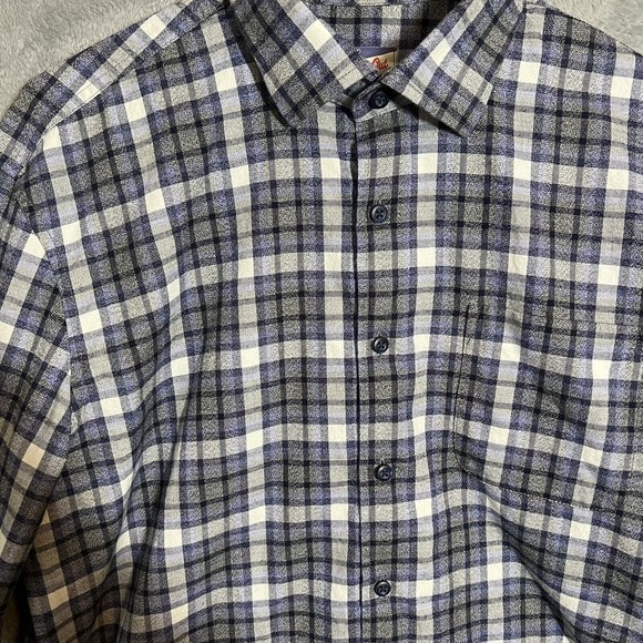 johnnie-O Shirt Hangin Out Large Blue Gray Plaid Flannel Long Sleeve Button EUC - Picture 3 of 10